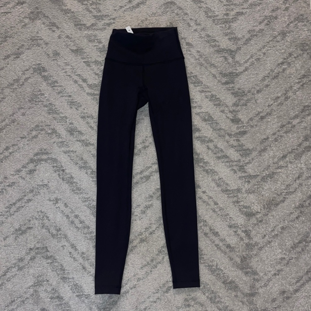 Lululemon leggings 28”